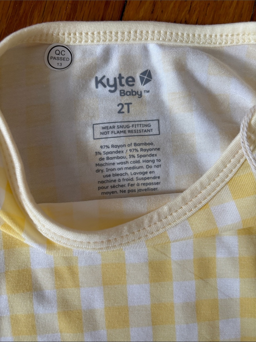 Kyte Baby 2T Yellow Gingham Pajamas NWT - Picture 3 of 3